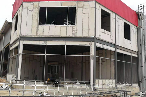 久和建材城庫房建設施工安裝中